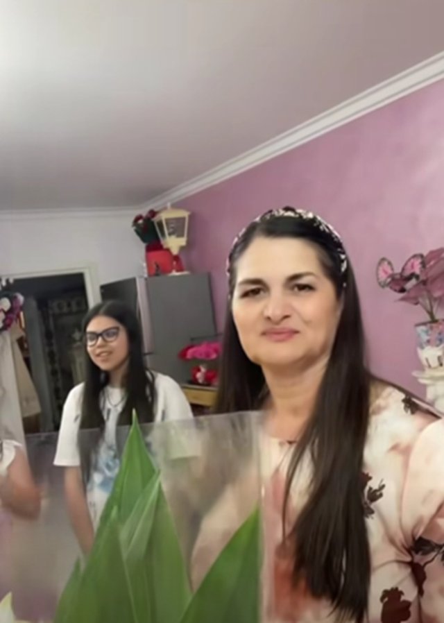 Alin Oprea, mesaj special pentru soacra sa. Cum și-a sărbătorit Medana Oprea mama într-o zi cu semnificație aparte. Vedeta și-a amintit că mama ei a trecut prin cancer în urmă cu doi ani