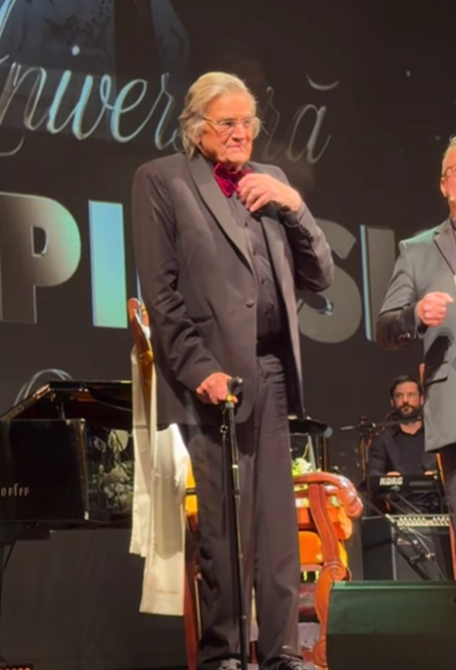 Florin Piersic, din nou pe scenă la 90 de ani! A fost primit în ropote de aplauze la Teatrul Național Mihai Eminescu din Timișoara. A fost emoționat de gestul publicului