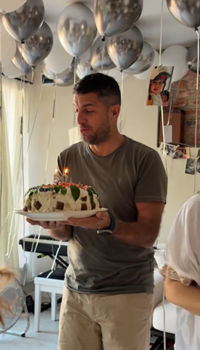 Soțul Laurei Cosoi a împlinit 50 de ani: „Am pus la cale o mulțime de surprize pentru cel mai bun tătic”. Cosmin Curticăpean a fost în centrul atenției în ultimele zile