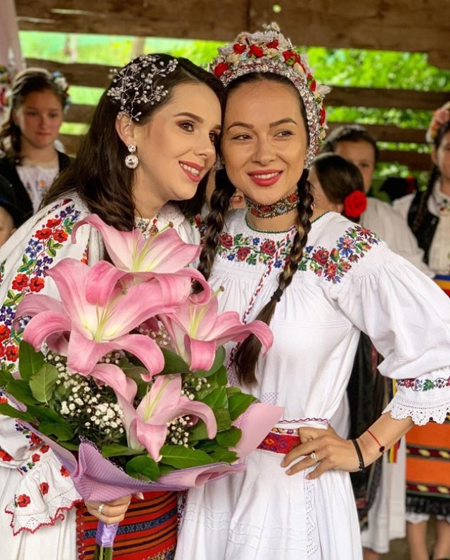 Georgiana Lobonț, adevărul despre scandalul cu Vlăduța Lupău. „A fost ceva urât. Așa am simțit”. Artista a vorbit în podcastul lui Teo Trandafir despre acel episod