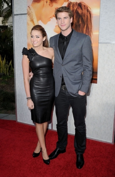MILEY CYRUS SI LIAM HEMSWORTH