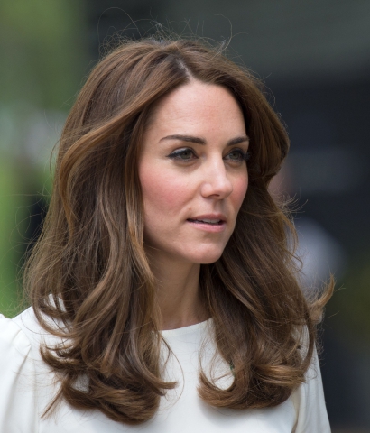 Uleiul de măceşe, secretul bine păstrat al frumuseţii lui Kate Middleton!