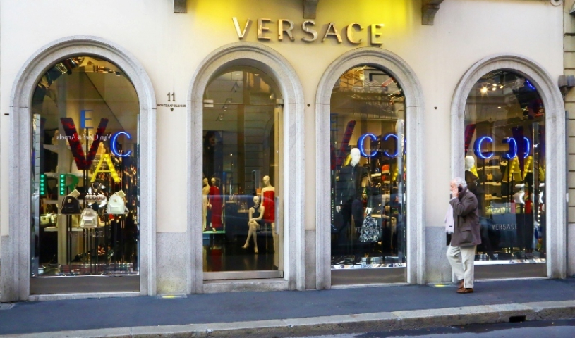 VERSACE