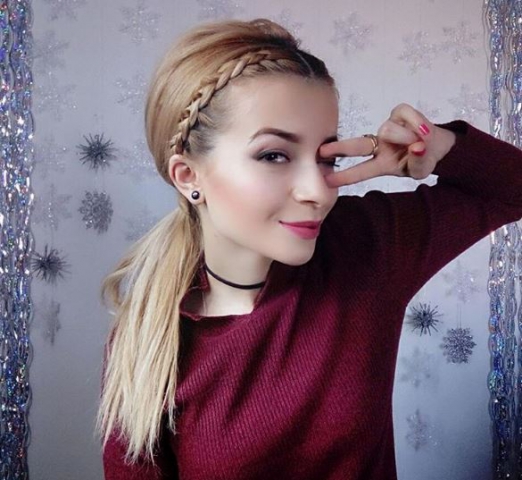 Împletitură laterală @easy_awesome_hairstyles