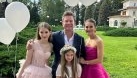 Cine e soția lui Pavel Bartoș și ce meserie are. Anca Bartoș și fiicele, ca niște prințese la nunta lui Smiley