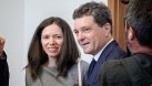 Viața nevăzută a familiei lui Nicușor Dan. „Doamna casei”, în lumina reflectoarelor. "Am șansa de a lucra, 4 zile pe săptămână, de acasă". Cu ce se ocupă, de fapt