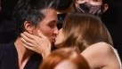 Celebra actriță și soția ei, 10 ani de căsnicie!. Mulți le-au bârfit, dar uite cât sunt de fericite, tandre și loiale! Rolurile ei ne-au marcat adolescența, dar cine e femeia care i-a schimbat viața