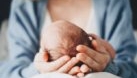 A avea un copil a fost cea mai transformatoare, dar și cea mai banală experiență din viața mea