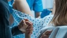 Legea însoțitorului la naștere: cum va schimba viața femeilor din România