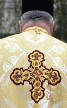 Lumea creştină este în doliu! A murit cel mai iubit preot al Bisericii Ortodoxe Române!