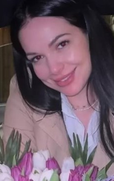 Prima imagine cu Deea Maxer și noul iubit. Cine e bărbatul care a cucerit-o după divorț