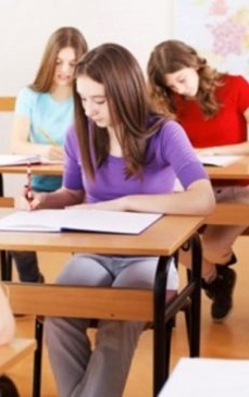 Elevii cer Guvernului să dea curs revendicărilor profesorilor și să stabilească o procedură de urgență pentru Bacalaureat