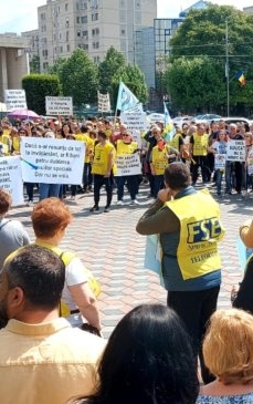 Profesorii RESPING şi ultima ofertă a Guvernului. Nu vor creștere cu 1000 de lei - GREVA continuă