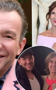 Ce făcea Carmen Iohannis cu rochiile pe care i le crea Stephan Pelger. 'Am fost destul de dezamăgit' spunea designerul