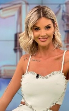 „Nu-mi plac mâinile mici și cârnăciorii. Nu pot sex fără...”. Ramona Olaru, picanterii din viața amoroasă