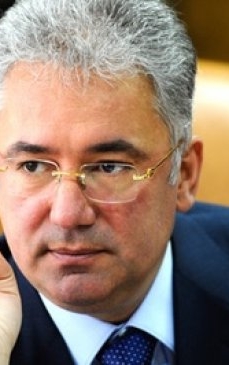Mafia deșeurilor lovește din nou! Adriean Videanu, PION al afacerii cu gunoaie tratate - Pericol lângă Capitală