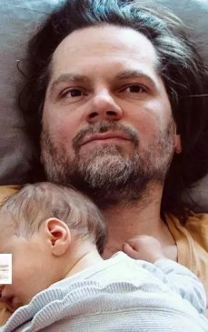 Cum arată acum Sasha, fiul de 7 ani al lui Florin Piersic Jr. Imagini rare cu el. Seamănă perfect cu bunicul lui