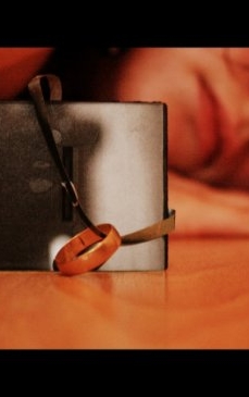 Vedeta din România care a divorţat: S-a pus în genunchi şi mi-a pupat picioarele, dar l-am părăsit!