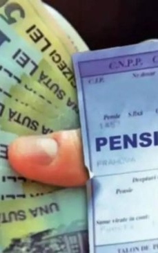 Poşta Română anunţă că a început distribuirea în avans a pensiilor aferente lunii mai