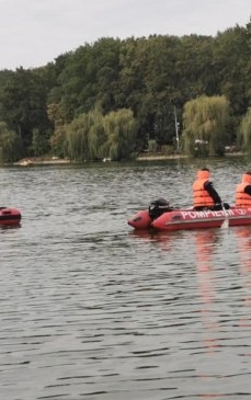 Sfârșit tragic pentru un copil de numai 13 ani. A murit înecat într-o baltă din zona Barajului Castranova din Dolj