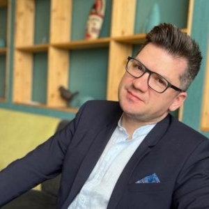 Mihail Neamțu condamă ferm declarațile vicepreședintelui CNA Valentin Jucan la adresa lui Donald Trump: Aduce prejudicii imaginii partenerilor strategici și îi ofensează pe toți cei care prețuiesc adevărul istoric
