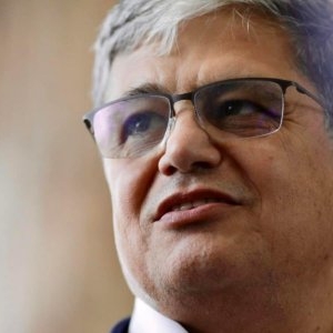 Marcel Boloş cere Comisiei Europene suplimentarea cu aproximativ 50 milioane euro, pentru persoanele vulnerabile şi tineri și alocarea a aproximativ 150 milioane euro pentru stimularea competitivităţii economiei româneşti