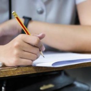 Subiectele la matematică, simulare Bacalaureat 2025. Ce au avut de rezolvat elevii de clasa a 12-a