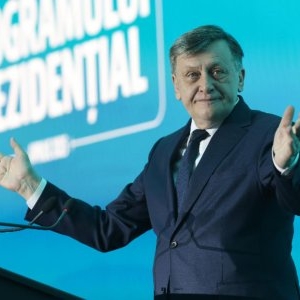 Crin Antonescu, atac la suveranistul vopsit, Victor Ponta: „S-a dat cu statul paralel și de aceea s-a rupt USL”