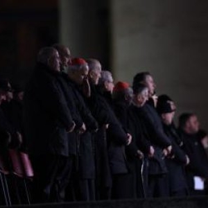 Care sunt condiţiile pentru a fi ales Papă? În teorie, nici nu trebuie să fii preot