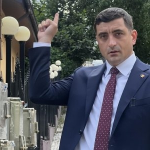 Mesajul lui George Simion după ce a câștigat detașat primul tur al alegerilor prezidențiale a captat rapid atenția tuturor! Ce le-a transmis românilor prin patru cuvinte