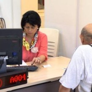 Primele efecte după aprecierea EURO şi creşterea ROBOR: rate mai mari şi cu 150 de lei