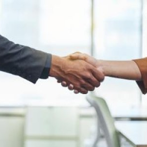 CNAS face angajări şi oferă un salariu brut de peste 40.000 de lei. Ce specialişti caută