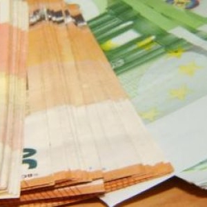 Economiştii spun ce valoare va avea 1 EURO în 2025: "La momentul ăsta toată lumea s-a calmat"