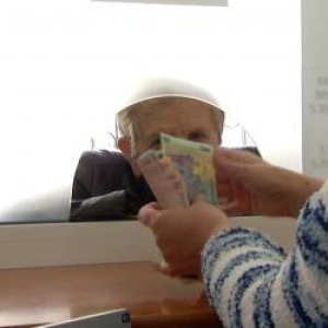 Lista taxelor care ar putea intra în vigoare de la 1 iulie. 6 milioane de români, loviţi de noile măsuri