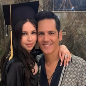 Ștefan Bănică și Andreea Marin, din nou o familie la absolvirea fiicei lor, Ana Violeta. Imagini și mesaje emoționante. Nu a lipsit nici fratele Radu Ștefan
