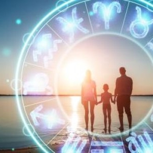 Horoscop weekend 28 - 29 iunie 2025. Ce au pregătit astrele pentru sâmbătă și duminică