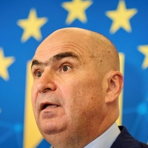 ULTIMA ORĂ / Încep concedierile la stat! 'Dacă funcționați cu 40 de oameni, puteți funcționa și cu 20'. Ce instituții sunt vizate
