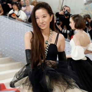 Vera Wang și-a sărbătorit ziua de naștere în Paris. Creatoarea de modă a împlinit 76 de ani