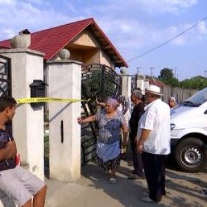 Un copil de 10 ani din Dolj şi-a ucis unchiul cu o lovitură de cuţit. Băiatul încerca să-şi apere mama