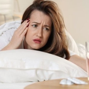 6 semne că nu bei suficientă apă, potrivit experților în sănătate