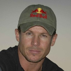 Ziua marelui adio. Detaliul de la funeraliile lui Felix Baumgartner, care a îngenuncheat o planetă întreagă. Ce se vede în imagini