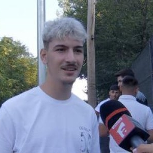 A învăţat pentru Bacul de toamnă ascultând piesele lui Psihotrop: "M-au ajutat să le înțeleg mai repede"
