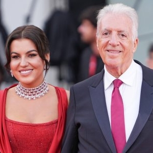 Singurele poze de la nunta lor! Romina Gingașu și Pierro Ferrari, 4 ani de căsnicie! Cum a arătat mireasă, la brațul soțului cu 47 de ani mai mare! Nuntă de lux în Capri