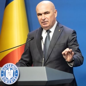 Ipostazele în care apărea Ilie Bolojan alături de fosta lui soție i-au surprins pe mulți: „Era romantic, deși nu pare!” Au apărut imagini nemaivăzute cu premierul României