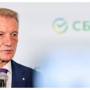 Directorul celei mai mari bănci din Rusia avertizează: "Suntem aproape de recesiune"