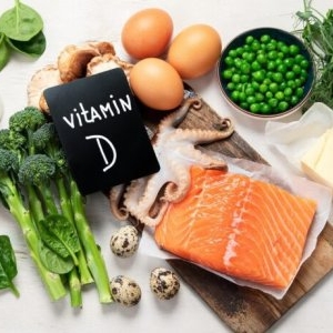 Cum îți poți crește nivelul de vitamina D atunci când zilele devin mai scurte. Sfaturi și recomandări de la specialiști