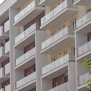 Schema prin care agenții imobiliari umflă prețurile locuințelor. Iancu Guda: Oamenii se sperie
