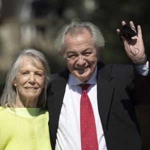 Adio, maestre! A murit eroul copilăriei noastre, pentru care românii fugeau în case, ca să nu rateze vreun episod. A plecat subit, la 76 de ani, cu o mare parte din amintirile noastre