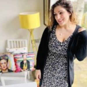Un tânăr a cerut să intre în blocul din Rahova în care a fost o explozie. Ce obiect a insistat să ia din casă. Toți l-au aplaudat