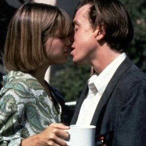 A cunoscut succesul în anii ‘90, dar a dispărut timp de două decenii din văzul tuturor. Cum arată actrița în prezent, la 61 de ani